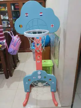 Mainan stand basketball