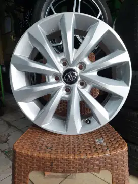 Velg Innova Zenix R17