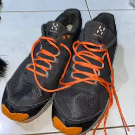 Sepatu haglofs trail