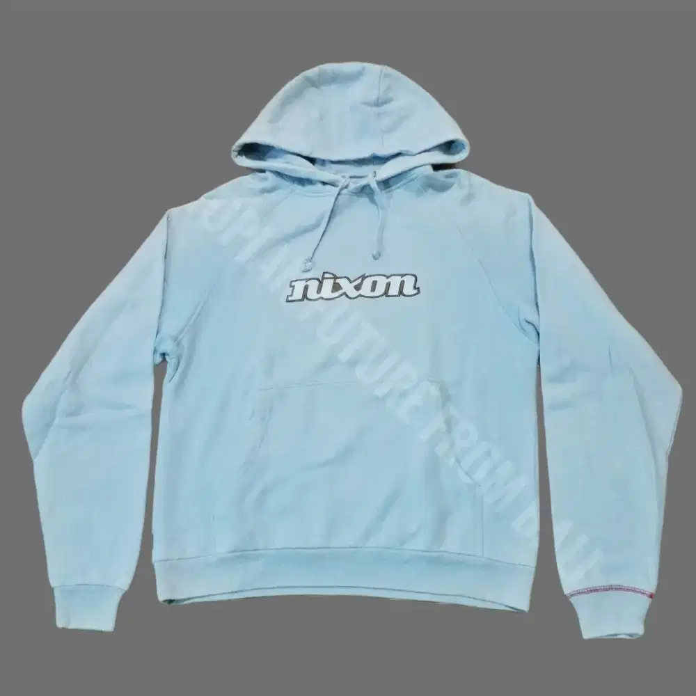 Rare Vintage Hoodie Nixon - Embroidered Logo
