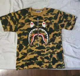 Bape tshirt like new