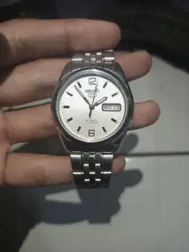 Jam Tangan Seiko 5