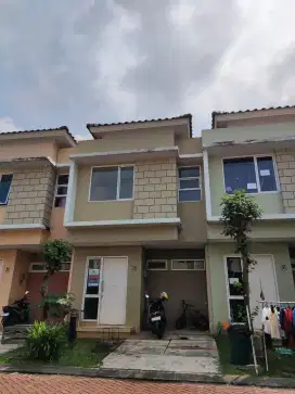 Disewakan rumah Virginia. Gading serpong. Tangerang