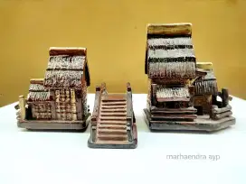 Miniatur rumah pedesaan Jepang