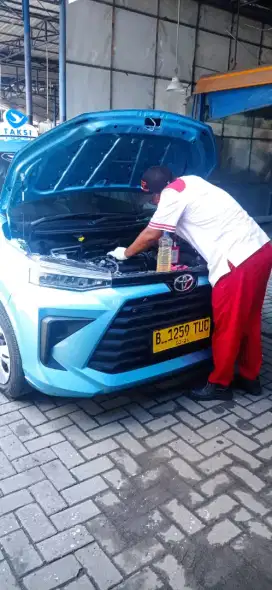 Lowongan supir taksi