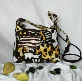 Dijual Tas  Selempang  MACAN KOMBINASI