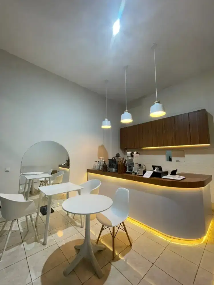 JUAL RUGI MEJA BAR SET ( dengan di atas )