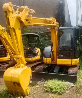 Dijual Excavator Komatsu model PC58UU-2