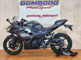 KAWASAKI NINJA 250 FI LED 2021 . NINJA 4 TAK gress