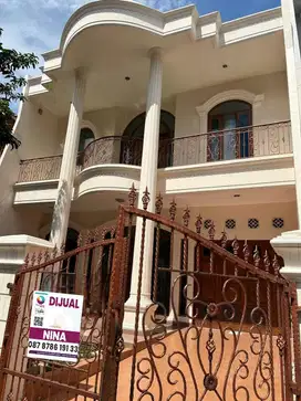 DiJual Rumah Megah Siap Huni di Villa Gading Indah