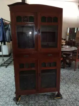 Lemari Jati Lawas