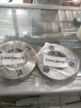 Adaptor ganjalan per depan buat dimax trail blezer ranjer naik 3cm