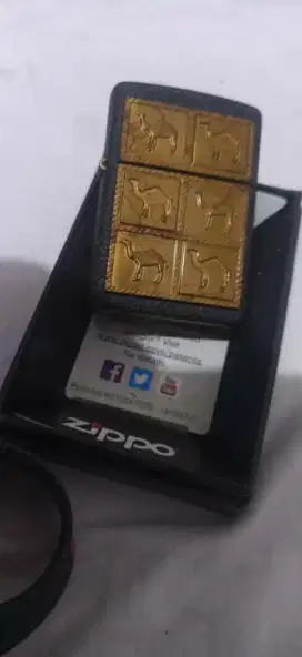 Korek antik zippo camel black emblem