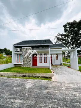 RUMAH CLUSTER DEKAT BANDARA SSK II