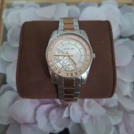 Jam tangan Michael Kors Authentic