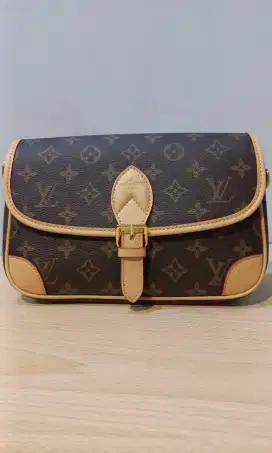 Jual MURAH tas baru LV Diane