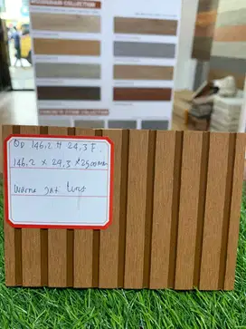 WPC Decking Outdoor Lantai Dekorasi Taman Anti Rayap Panjang 2,9m