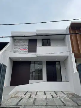 Dijual Rumah Baru Dibangun Cinere Dekat Tol