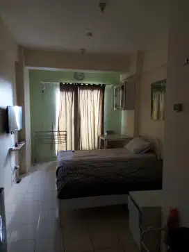 Dijual Apartemen Puri Park View Tower B studio lt 7 hadap pool BU
