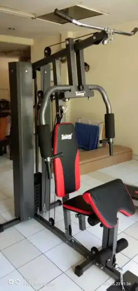 Alat fitnes home gym satu sisi besi kokoh