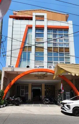 Hotel Raya Semampir dekat MERR surabaya