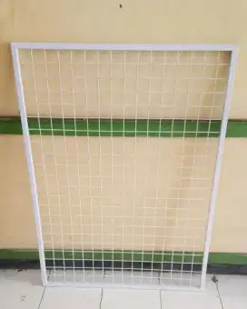 Ram kawat display  80x120