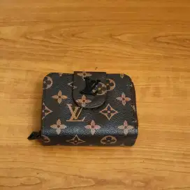 Dompet Louis Vuitton