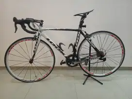 Sepeda Roadbike