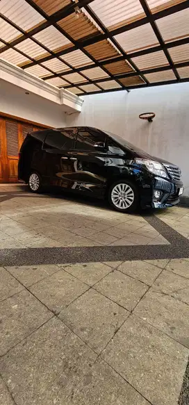 Toyota Alphard 2012 Bensin