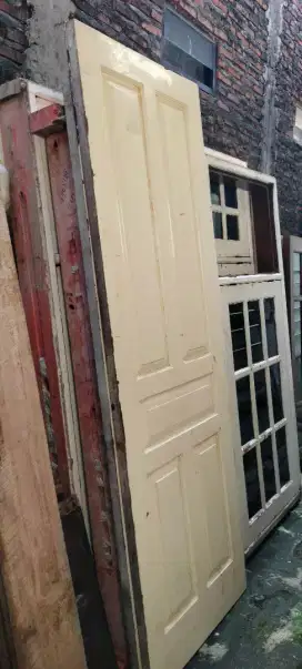 Pintu kayu merbau 73x215