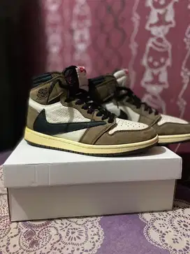 Nike Air Jordan Travis scott mocha