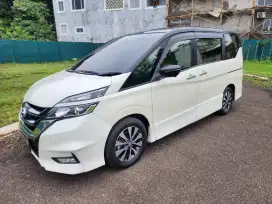 Nissan Serena 2.0 Highway Star 2019