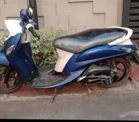 yamaha mio vino