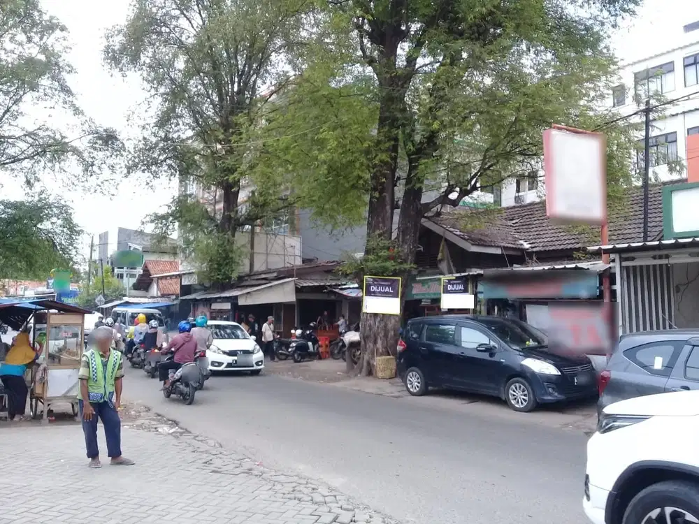 tanah jalan utama kaujon dekat rs dan sekolah