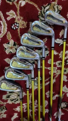 Honma Beres IS-06 3 stars Full Set Original Brand New