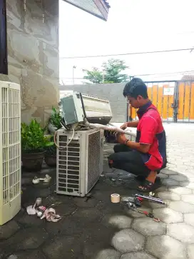 SERVICE AC,KULKAS,MESIN CUCI,ISI FREON AC