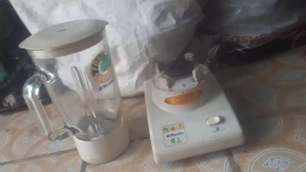 Se paket blender berkualitas miyako kond normal gelas beling hrg murah