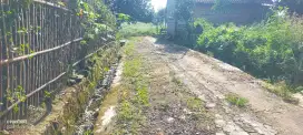 Jual tanah lokasi pinggir waduk cengklik luas 600mtr harga 1,7jt/mtr n