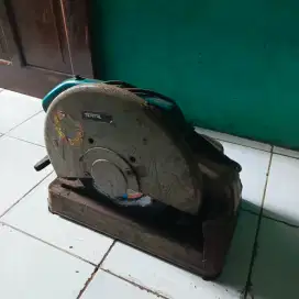 Mesin potong Makita 14