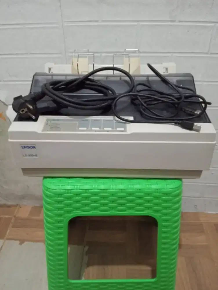 Printer dotmatrix EPSON LX 300+ll