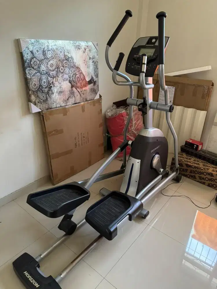 Sepeda Fitnes Horizon Edurance 3 Preloved