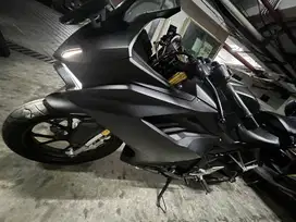 New CBR 150R 2021 Full Black