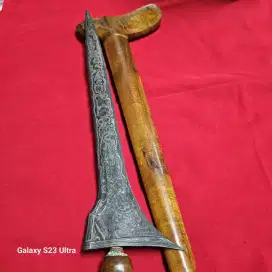 Barang antik pusaka keris udan mas brojol istimewa