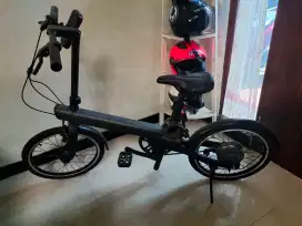 Sepeda Listrik Xiaomi Qicycle EC1