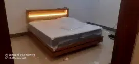 Dipan floating / Tempat Tidur