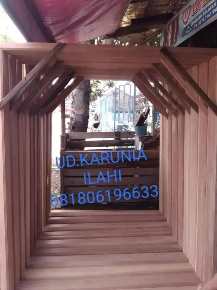 KUSEN PINTU BORNEO/MERANTI