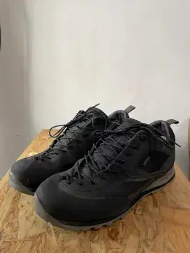 Eiger Anaconda 2.5 Camouflage Shoes