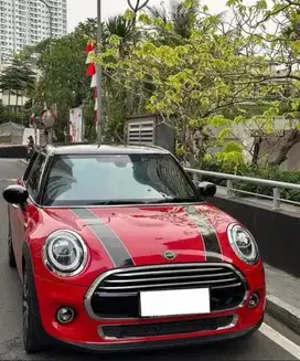 5 S Door Mini Cooper 2020 ( Fast Sell)