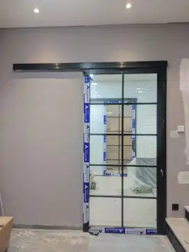 READY! Pintu sliding aluminium minimalis