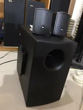 Speaker JBL untuk Ruang Cafe model C50pack